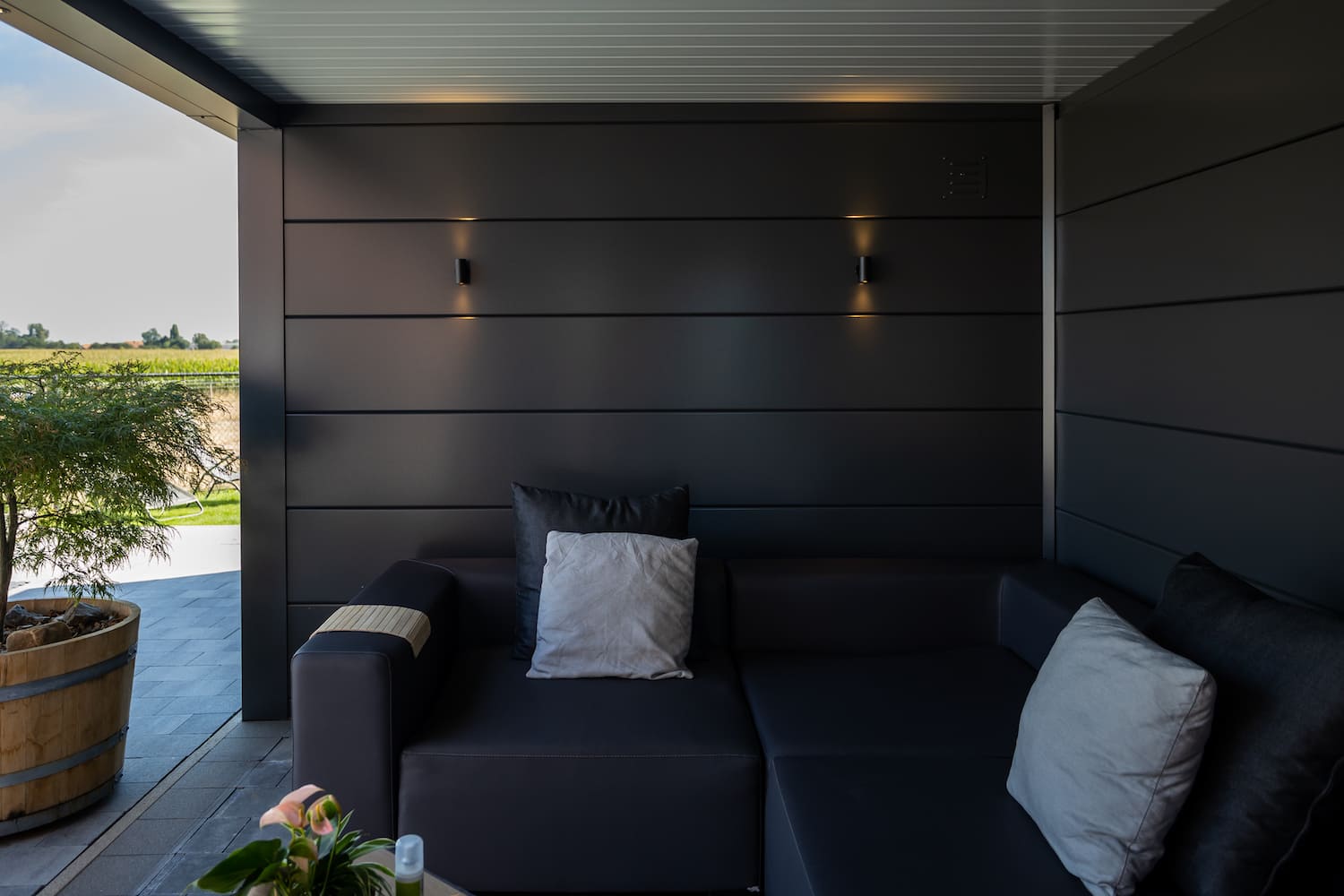 Telluria-Lounge-Large-7